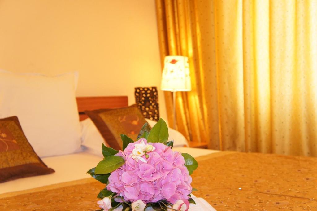 Agentia H Accommodation Bucareste Quarto foto