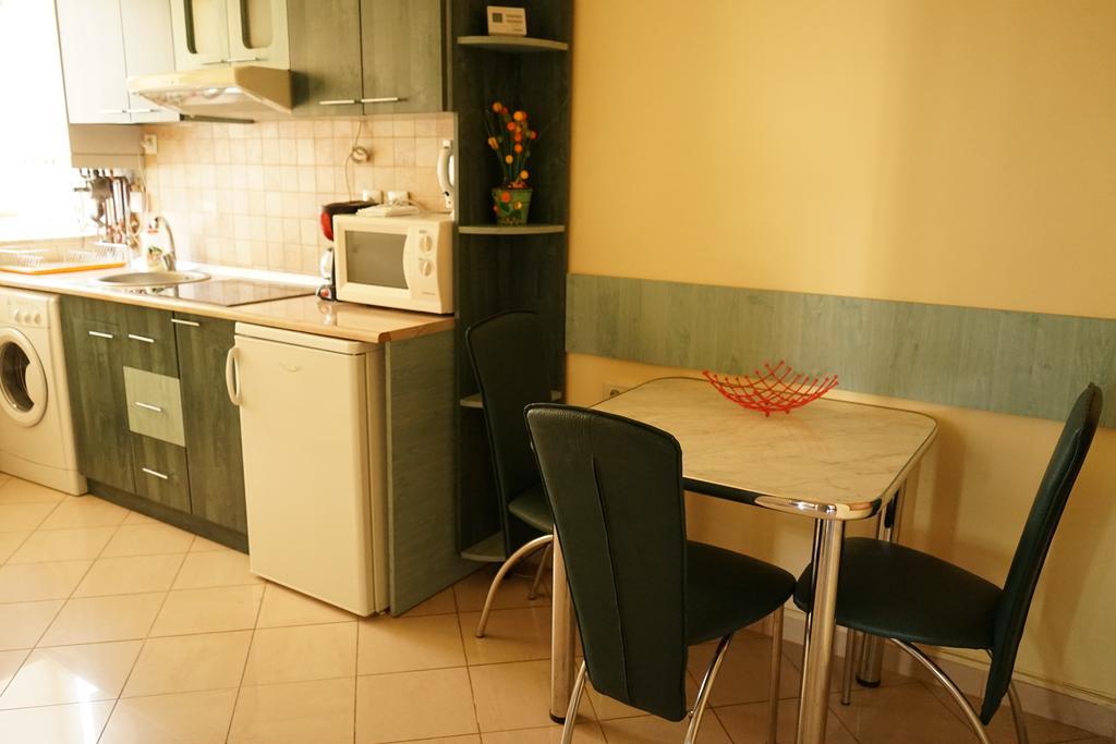 Agentia H Accommodation Bucareste Exterior foto